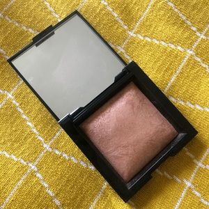 bareMinerals Invisible Glow in Tan